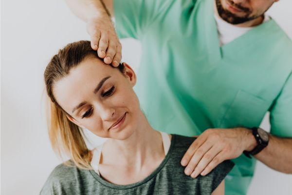 Neck pain Doctor with Patient